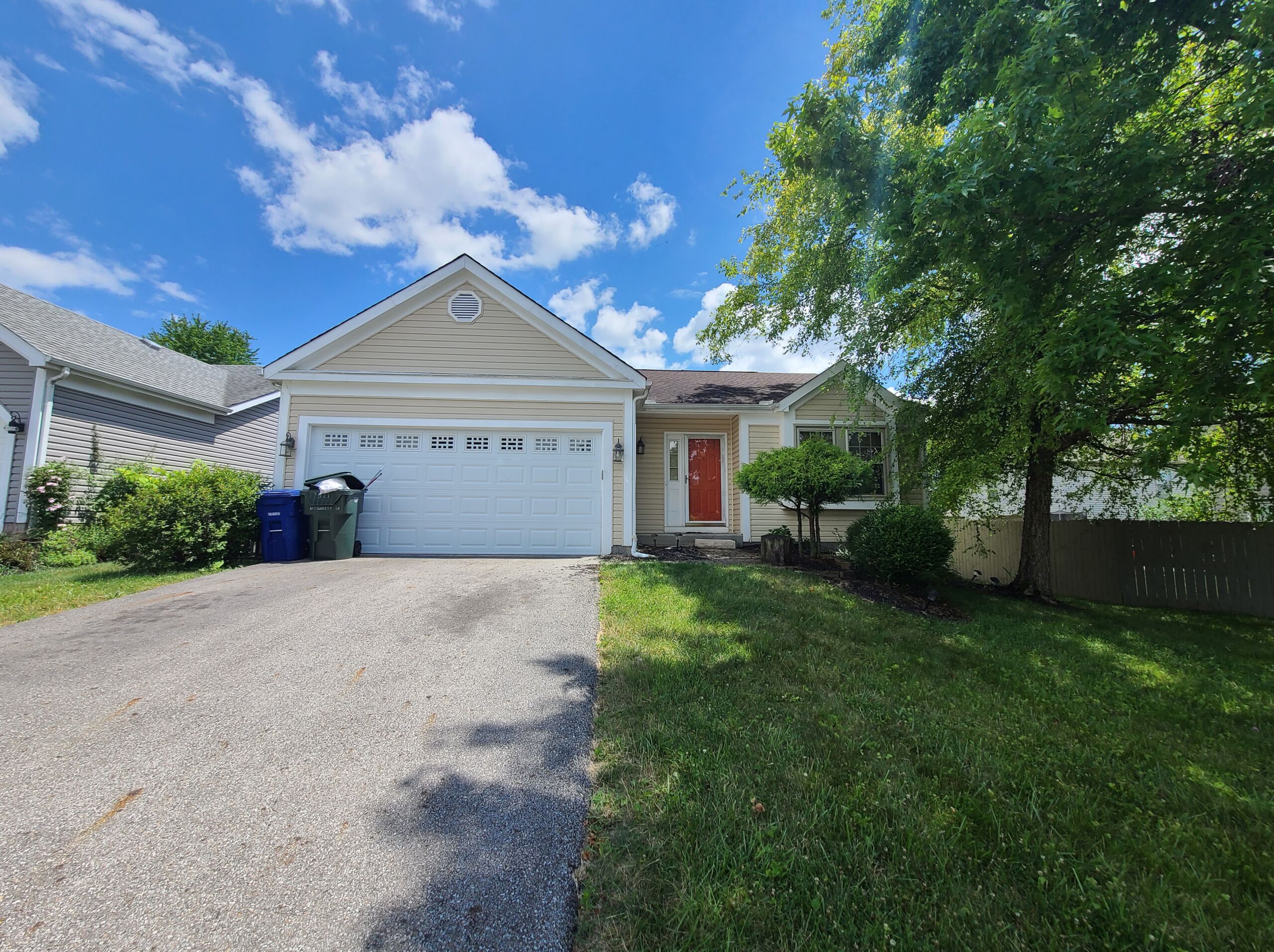 WOW Factor! Family Home in Pickerington