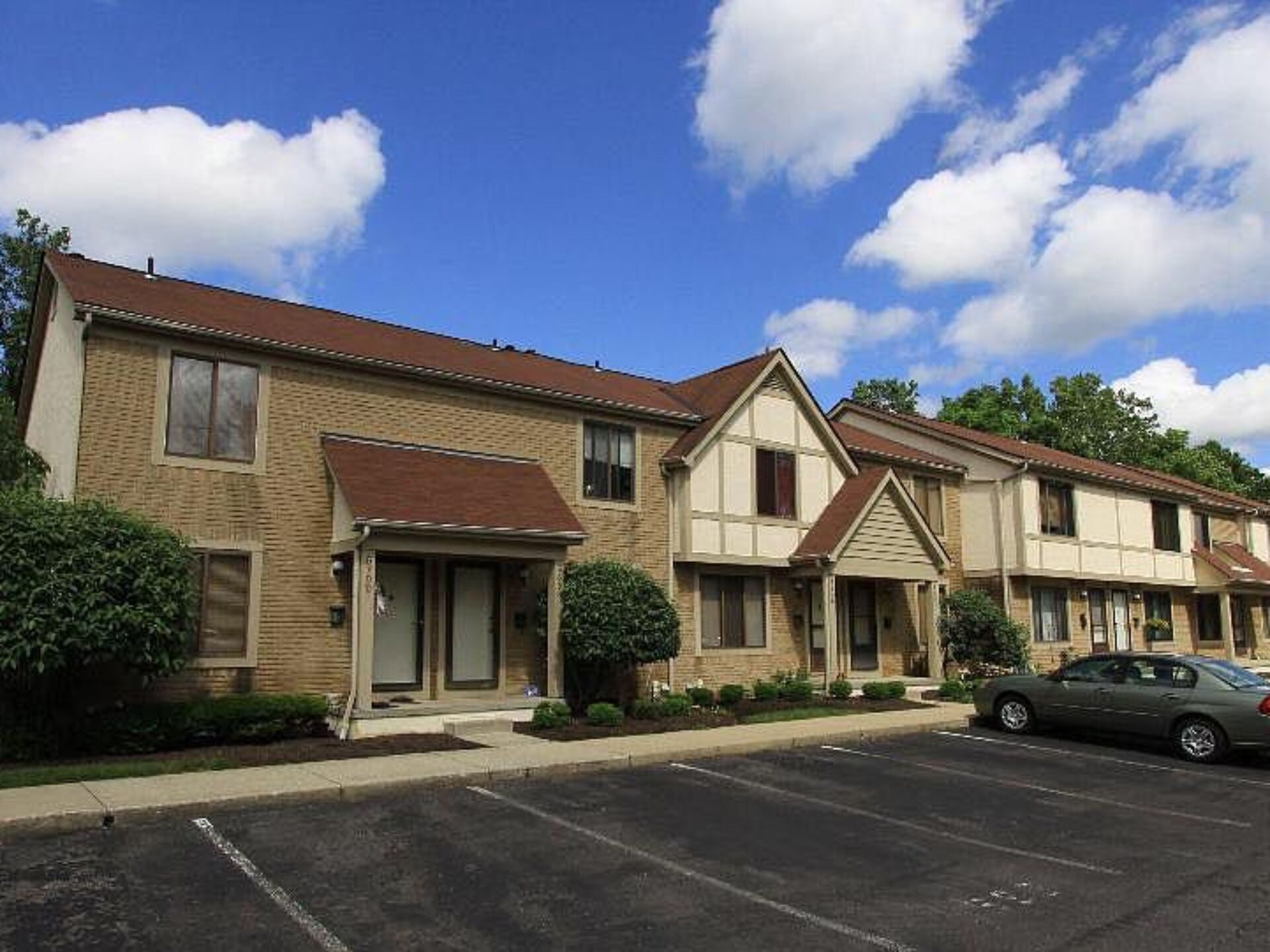 5694 Great Hall Court Unit D