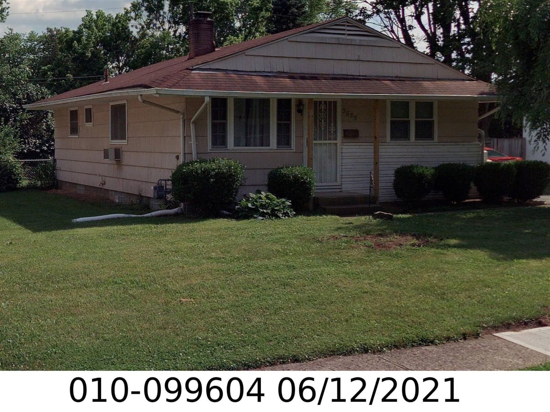 3885 Bolton Avenue Columbus, OH 43227