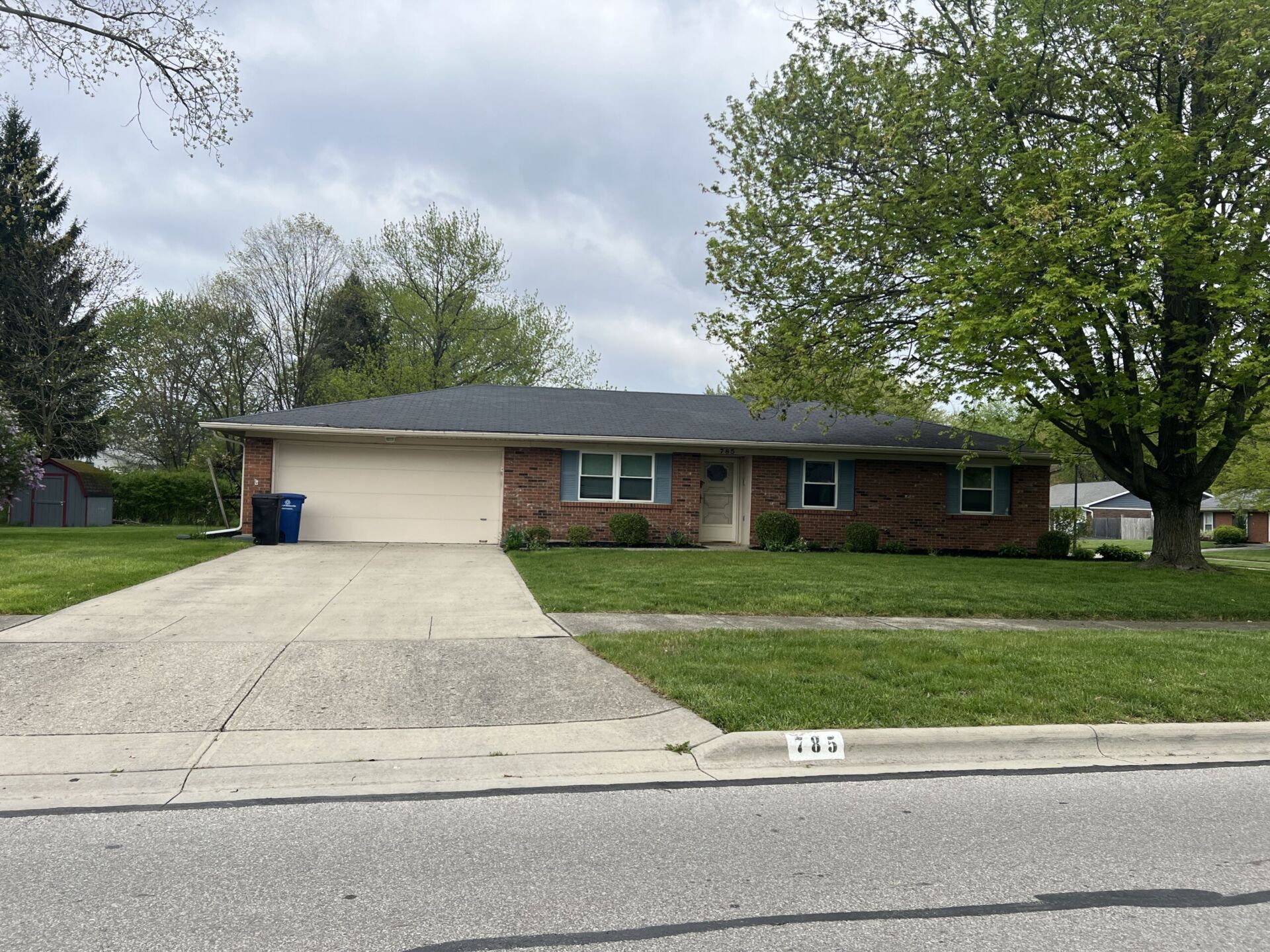 785 Pointview Drive Westerville, OH 43081